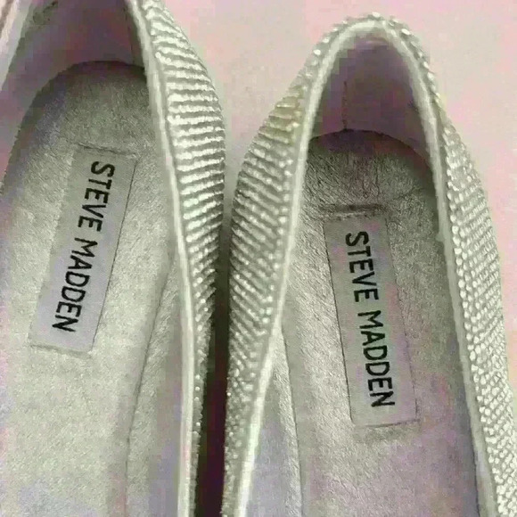 NWOT. Steve Madden Crystal Bow Pointed Toe Rhinestone Ballet Shoe. Size … - Picture 3 of 5